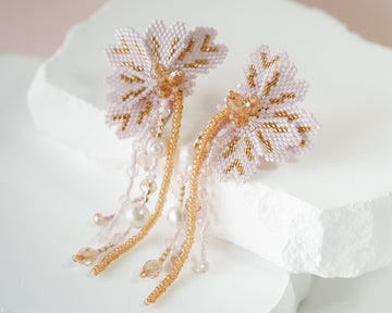 Aretes Sakura